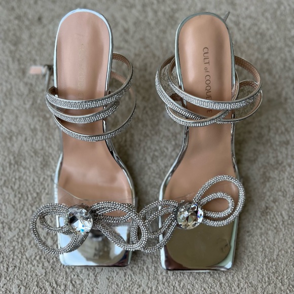 Cult of Coquette Elizabeth silver double bow heels size 8.5 - Picture 3 of 12